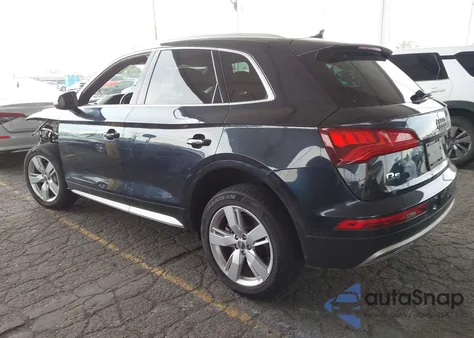 2018 Audi Q5 2.0T Premium/2.0T Tech Premium из США, поврежденный, VIN WA1BNAFY2J2082097